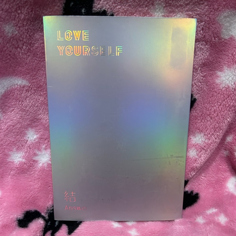 BTS - Love Yourself Album “Answer” - with Booklet